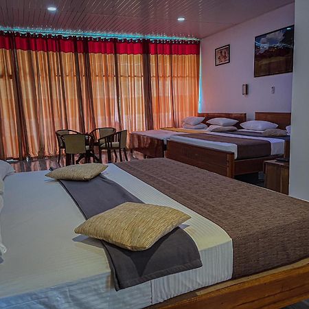 Acme Grand Hotel Habarana Bagian luar foto
