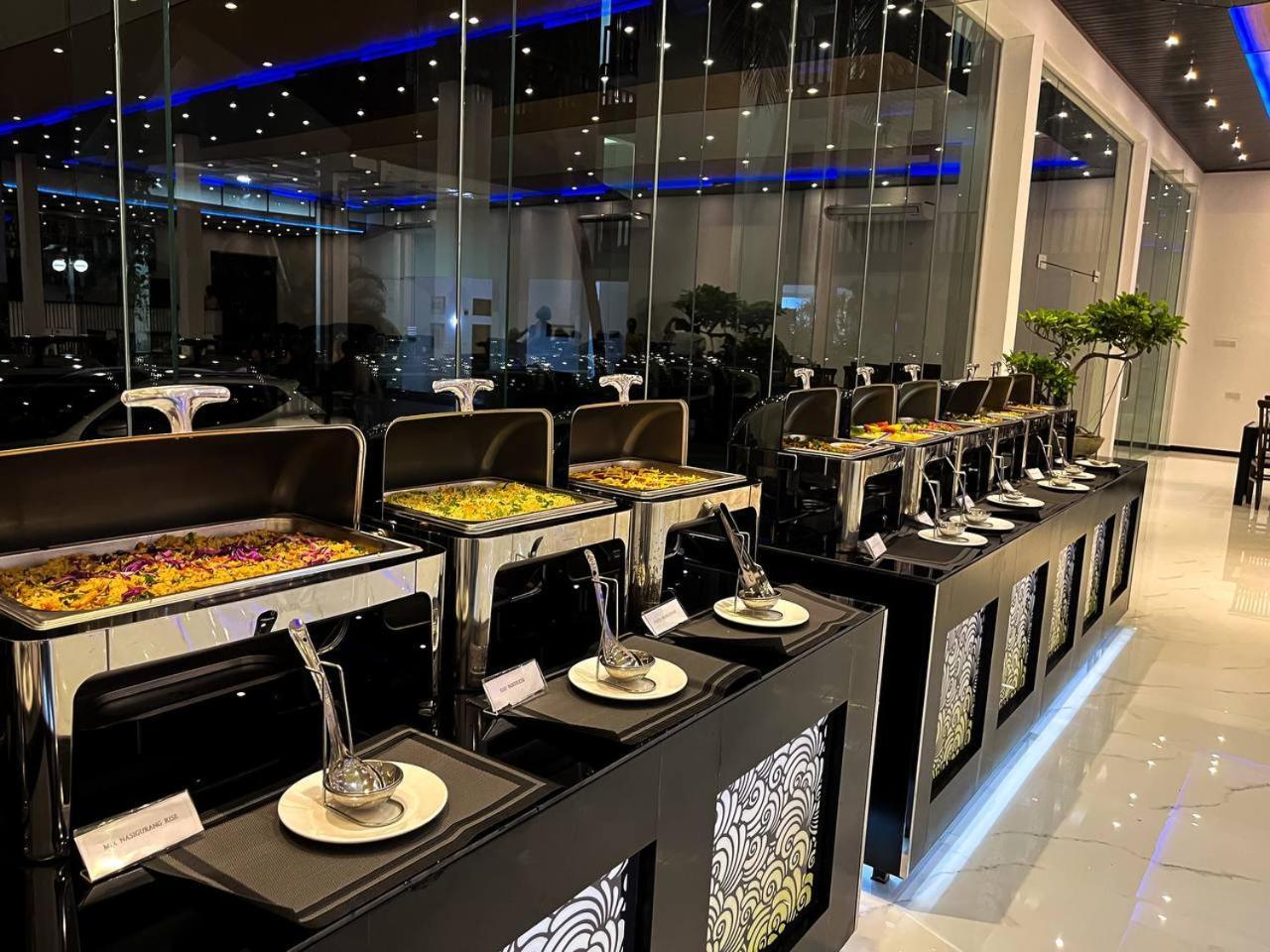 Acme Grand Hotel Habarana Bagian luar foto
