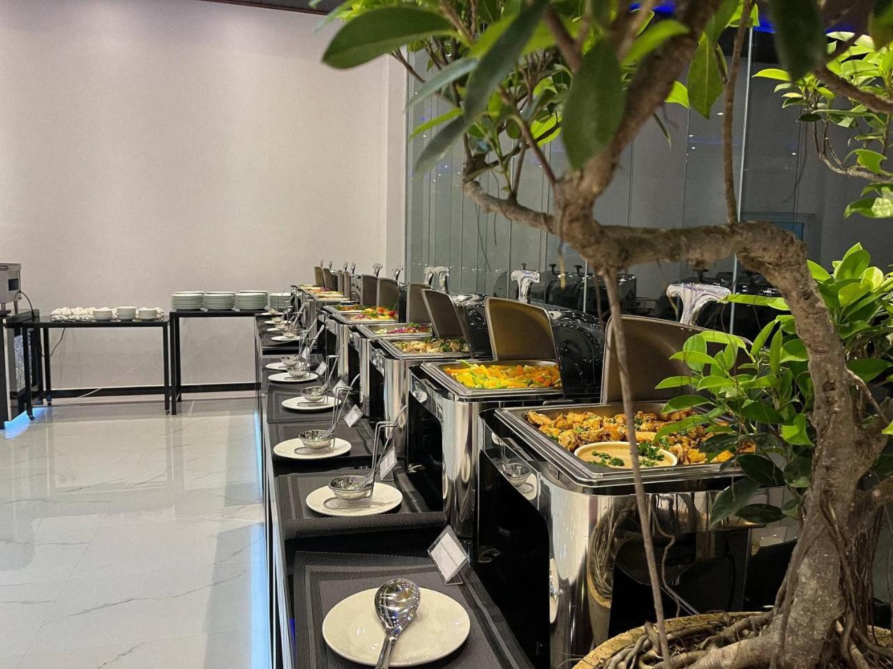 Acme Grand Hotel Habarana Bagian luar foto